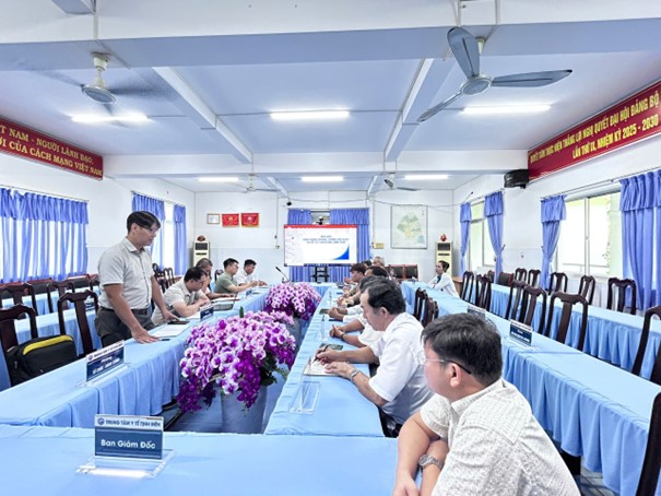 Viện Pasteur Thành phố Hồ Chí Minh giám sát hoạt động phòng, chống sốt xuất huyết tại Trung tâm Y tế Tịnh Biên và xã An  Cư